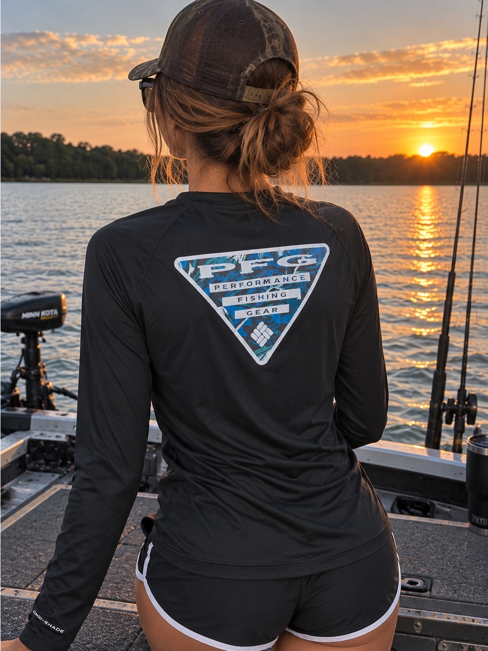 Columbia Black Women's Long-Sleeve PFG Performance Tee